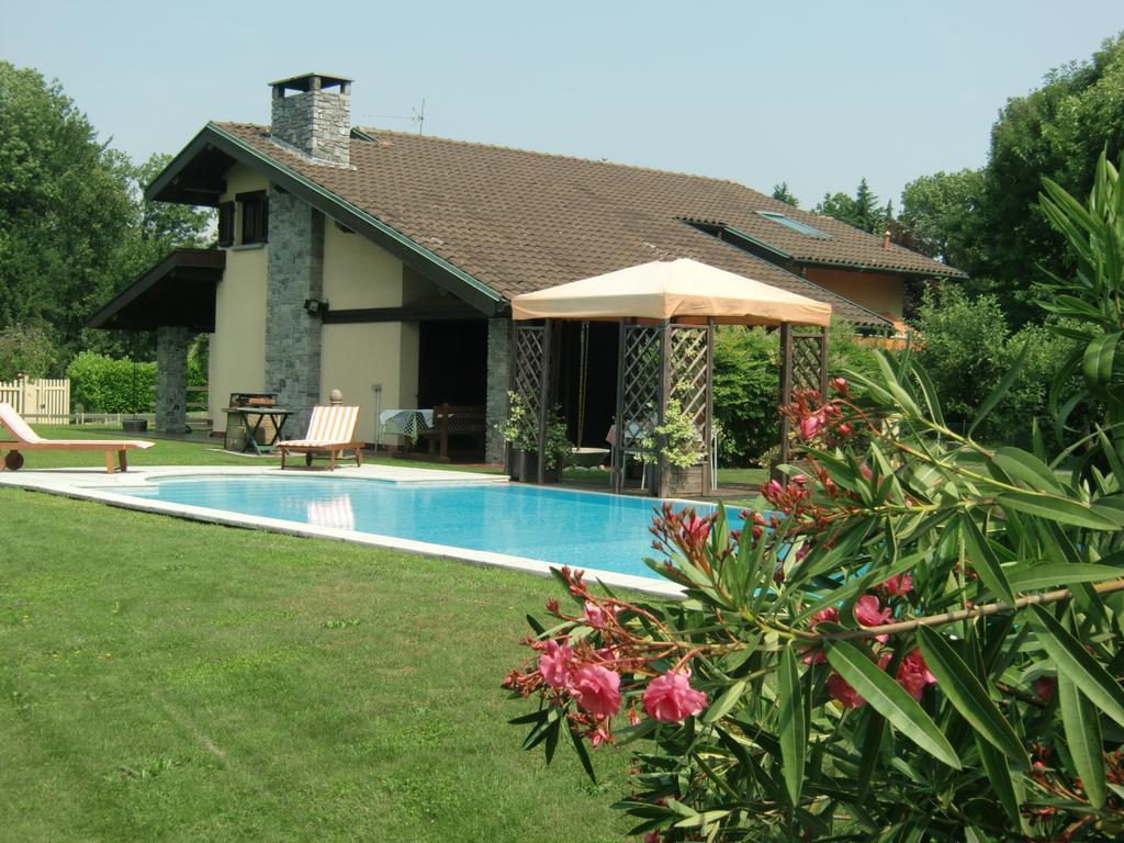 B&B Il Ciliegio Lomnago Exterior foto